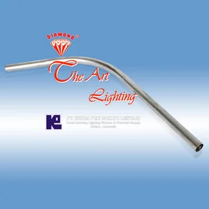 Tiang Lampu Bengkok