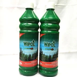 Cairan Pembersih Lantai - Wipol Karbol 750 ml