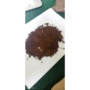 Bubuk kopi robusta halus dari biji kopi pilihan terbaik