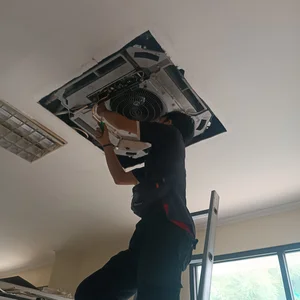 Jasa Perawatan Pemeliharaan AC Cassette