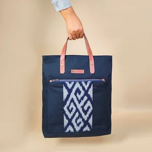 Tas Seminar Kit Totebag Kanvas Batik Tenun Bloknote dan Pulpen