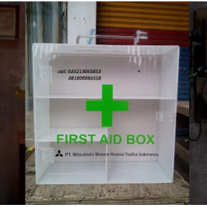 Kotak P3K Akrilik