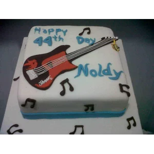 kue ultah gitar