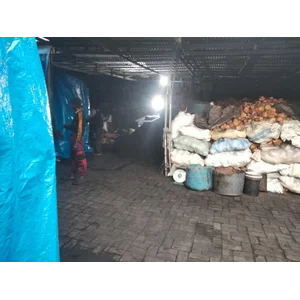Coconut Shell Charcoal + Raw Materials For Briquettes