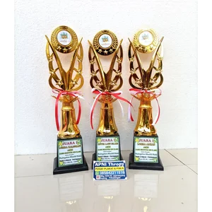 Piala Juara Spesifikasi : - Kujang Pamor