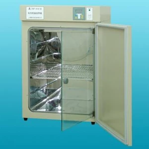 incubator dnp 9052 50 L