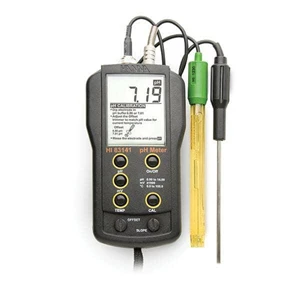 HI 83141 pH  mV  C meter Portable Analog Hanna Instruments