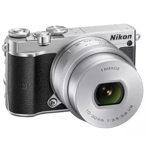Kamera Mirrorless Nikon 1 J5 Kit 10-30mm 