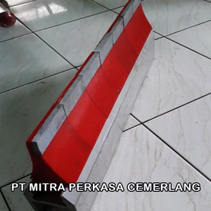 PRIMARY BELT CLEANER FOR HEAVY INDUSTRY