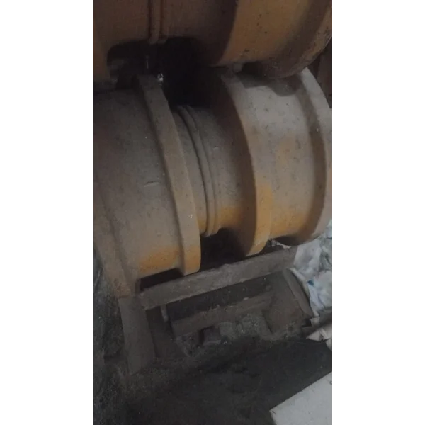 DF ROLLER D85SS (SPARE PART BULLDOZER)