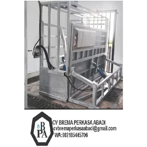 PEREBAH SAPI HIDROLIK RESTAINING BOX OTOMATIS Dimensi 278x158x287 cm Material Mild Steel & Galvanis Penggerak Elektrik 2- 2 Kw-380V-3phase