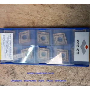 Insert Bubut CNMG 120408-SNR YBS103 Merk ZCC CT