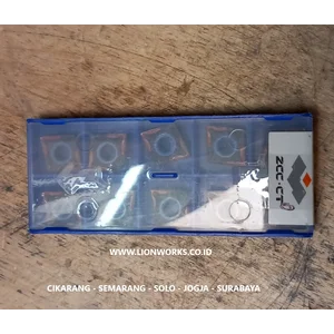 Insert Bubut CNMG120408-DM YBC252F Merk ZCC CT