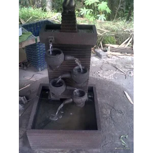 Batu Kolam Air Mancur