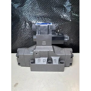 Solenoid Directional Valve Hydraulic YUKEN DSHG-06-2B2-T-A240-52130