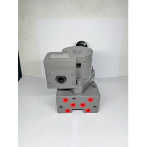 Rotair Valve Pneumatic Aventics Rexroth P55556-3 / R431003806 8P-1S