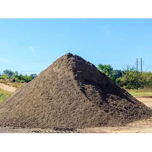 Pasir beton konstruksi per kubik