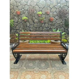 Kursi Taman Besi Outdoor Malioboro