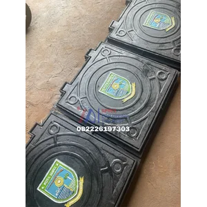 Manhole Cover Kota Trotoar MH