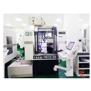 Q5 5-Axis CNC Alat Mesin Penggiling 
