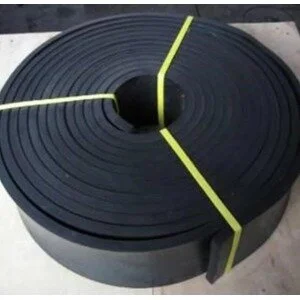 Rubber Skirt Hardness 60-65 Tebal 10mm x 300mm x 10m
