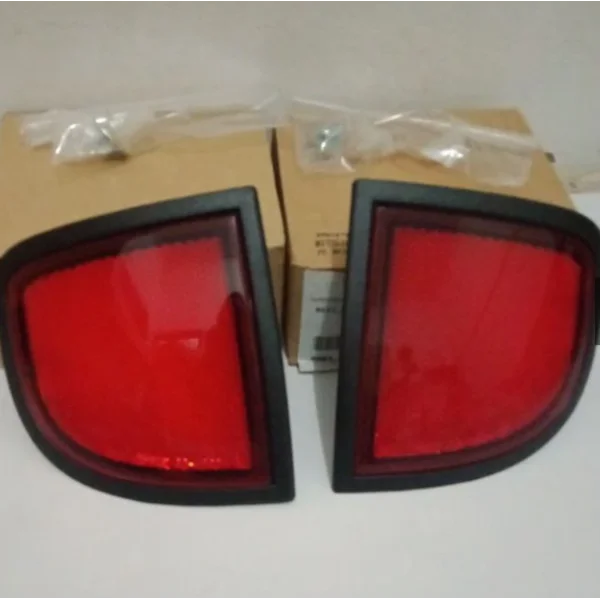 aksesoris mobil reflector mata kucing