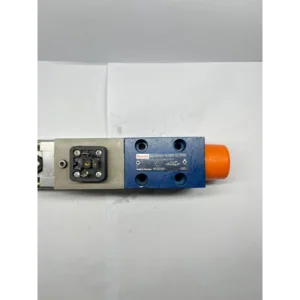 Proportional Directional Valve Rexroth VT DFP A 21/G24K0/0/V / MNR : R900703811