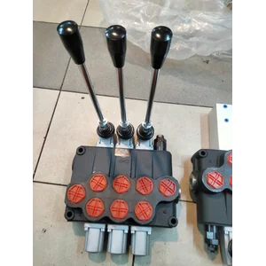 Manual Control Valve Hydraulic P120 Port 1 Inch 3 Handle - Control Valve DP120 Hipro