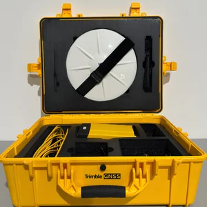 Trimble R750 Receiver GNSS dengan Radio Base