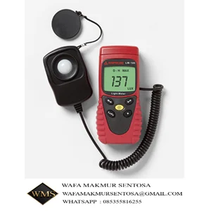 AMPROBE LM100 Digital Light Meter