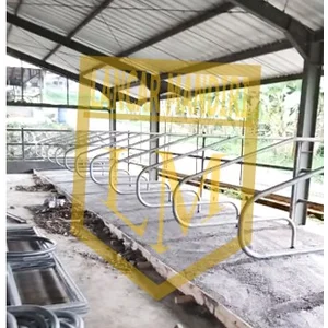 Free Stall Barn / Galvanized Cattle Box / Cattle Barrier / Livestock Equipment