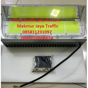 Lampu Sorot Kapal Ikan Cumi