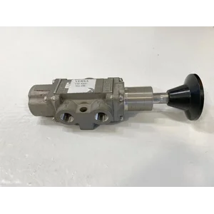 Versa 1/4" NPT 316SS Pneumatic Directional Valve VSI-3301-316-43E Solenoid Valve
