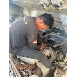 Jasa Perbaikan Mobil Ganti Pipa mesin Trailer Loboy upt penajam