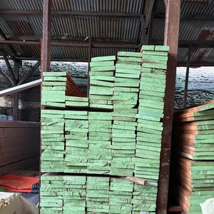 Papan Kayu MC Bekisting/ Cor/ Partisi/ Proyek Bangunan