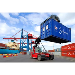Reach Stackers (Rs) Crane