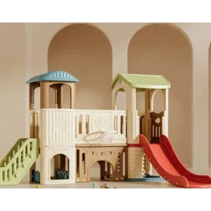 Playground Plastik Perosotan Anak Castle Sand Player Center