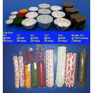 Cup Kue Case 55mm Bunga