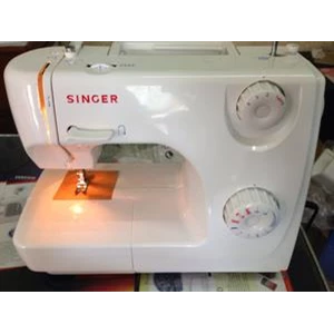 Sewing machine Singer 8280