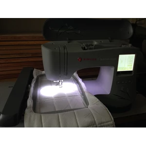 Singer Sewing Machine Computer Embroidery Singer em 200