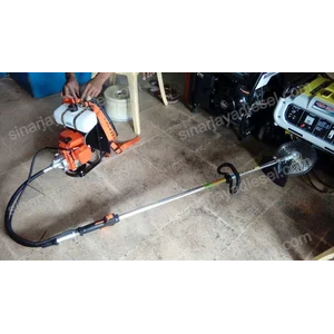 Mesin Pemotong Rumput Pro Tanaka SUM 338 