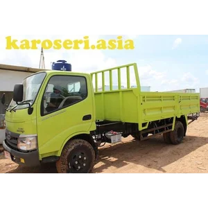 Karoseri Bak Truk Crane