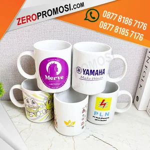 Mug Keramik 11 Oz Custom Logo Full Color untuk Souvenir 