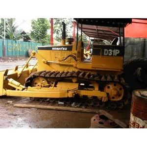 Alat Berat Komatsu Bulldozer D31P-17A 