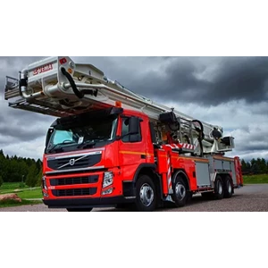 Truck Pemadam Kebakaran Platform Aerial Ladder
