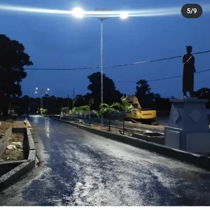 Lampu PJU Tenaga Surya — Solar Street Light 100 Watt