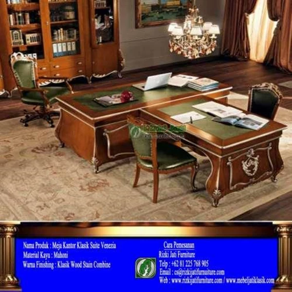 Meja Kantor Klasik By CV. Rizki Jati Furniture