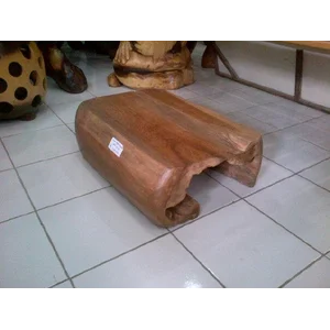 Kursi Antik Kayu