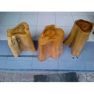Kursi Antik Pohon Bulat