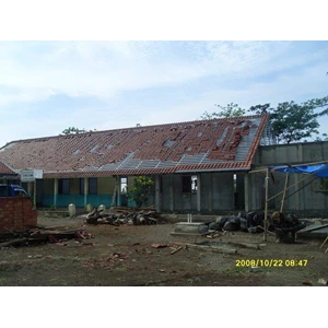 Atap Bangunan Sekolah By CV. Arul Trustindo